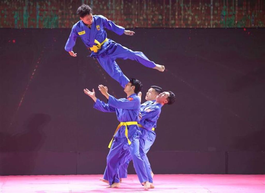 Le Pr Sident Vo Van Thuong La C L Bration De La Fondation Du Vovinam