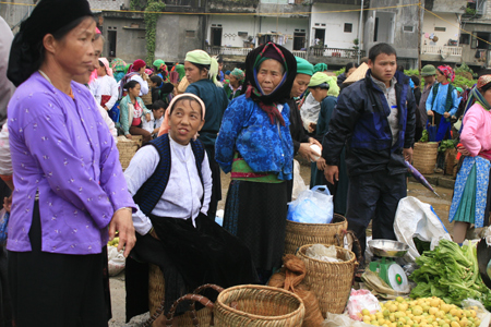 marché de Dông Van
