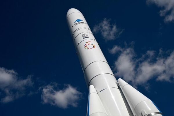 EN IMAGES. Le lancement d'Ariane V sous très haute protection militaire