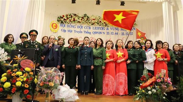 Le 78e anniversaire de l’Armée populaire du Vietnam célébré en Allemagne