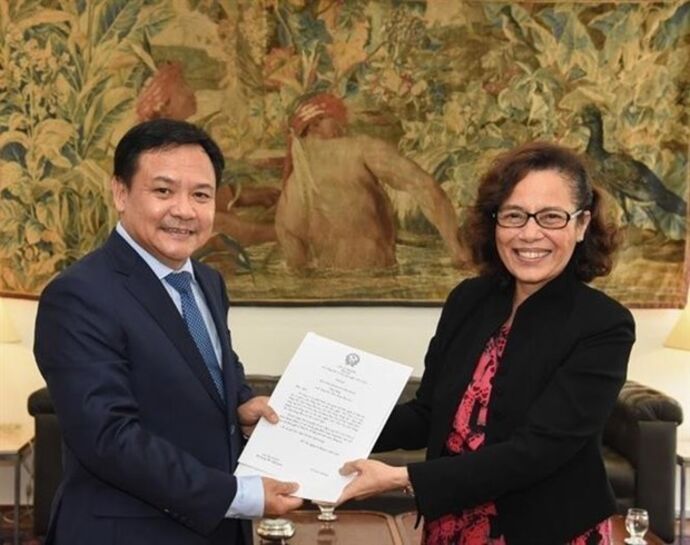 Brasil se compromete a promover relações com o Vietnã