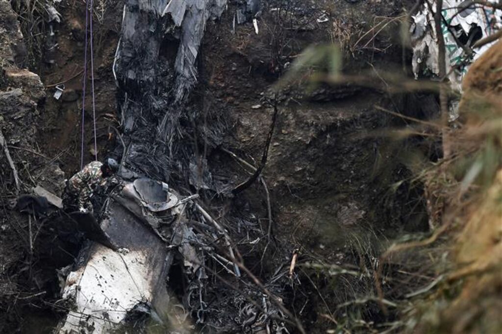 Plus d'espoir de retrouver des survivants du crash du Taïpan MRH-90 - La  Liberté
