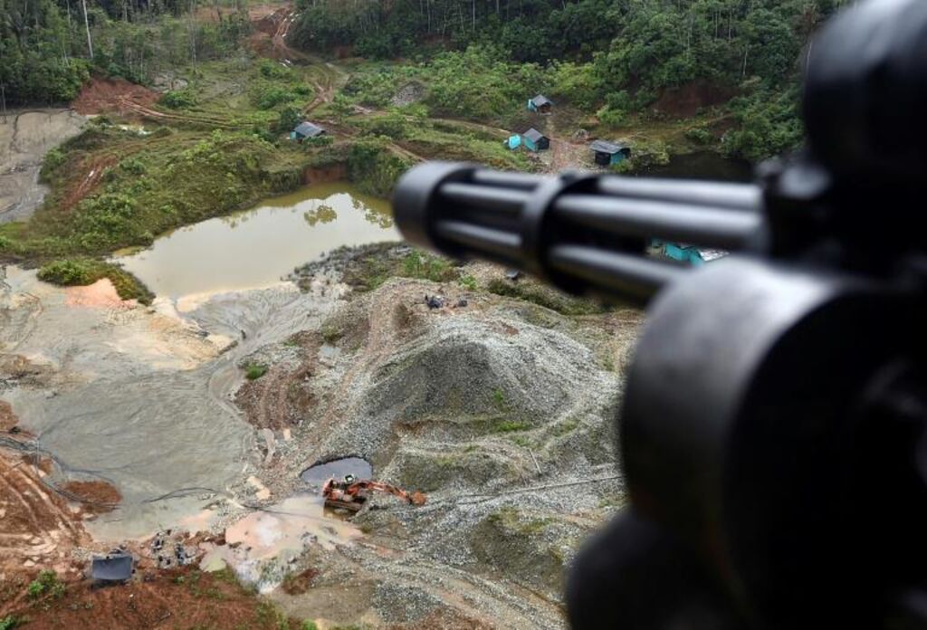 Les mines d'or illégales de la jungle colombienne dans le viseur