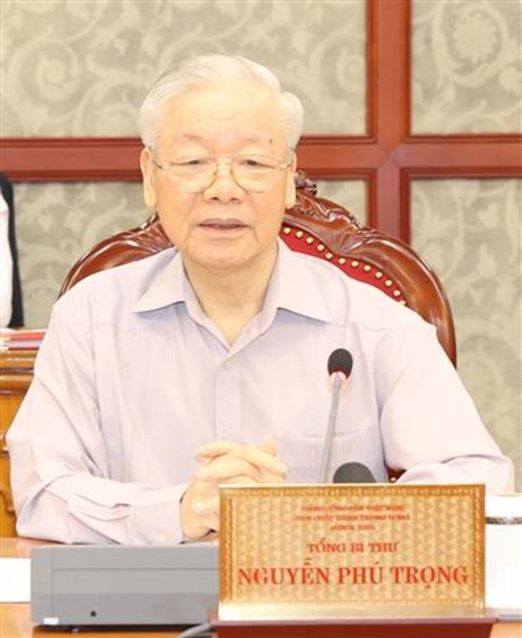 nguy-n-phu-trong-pr-side-une-r-union-du-politburo-et-du-secr-tariat