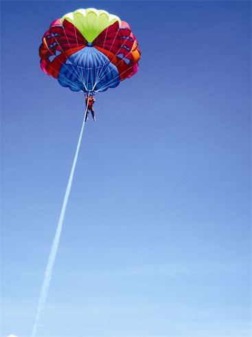 Parachute ascensionnel à Hon Mun. 