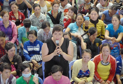 Deux Plans De Relevement De L Age De La Retraite A L Etude