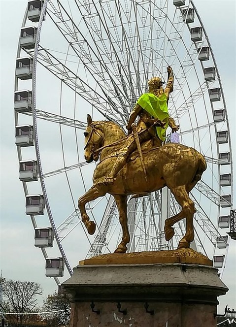 Un An De Gilets Jaunes Deuxième Journée De Manifestations