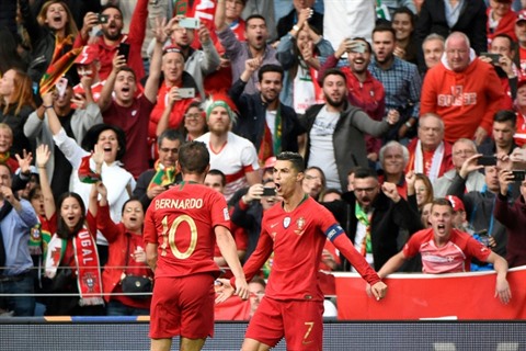 Ligue Des Nations Un Triple De Cristiano Ronaldo Envoie Le Portugal En Finale Le Courrier Du Vietnam