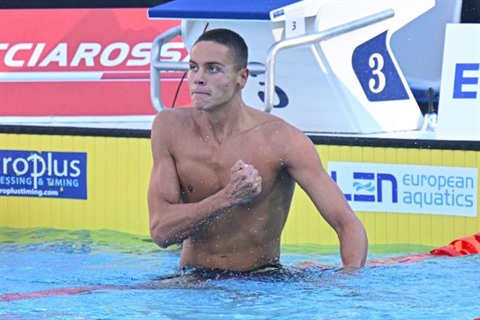Nuoto: all’età di 17 anni, David Popovici ha stabilito un record mondiale nei 100 metri